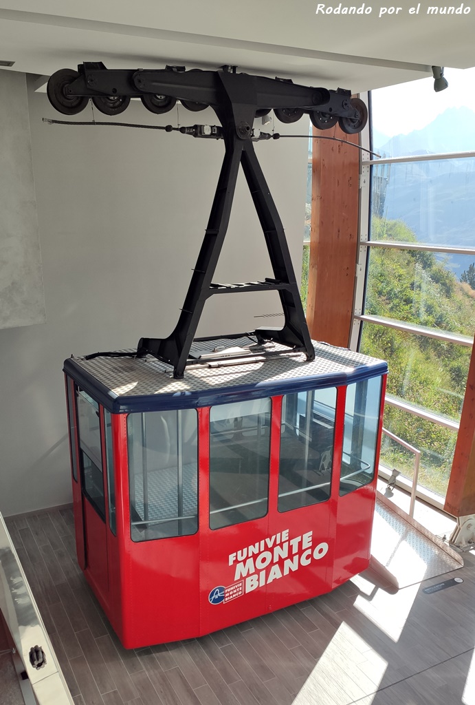 Skyway Monte Bianco