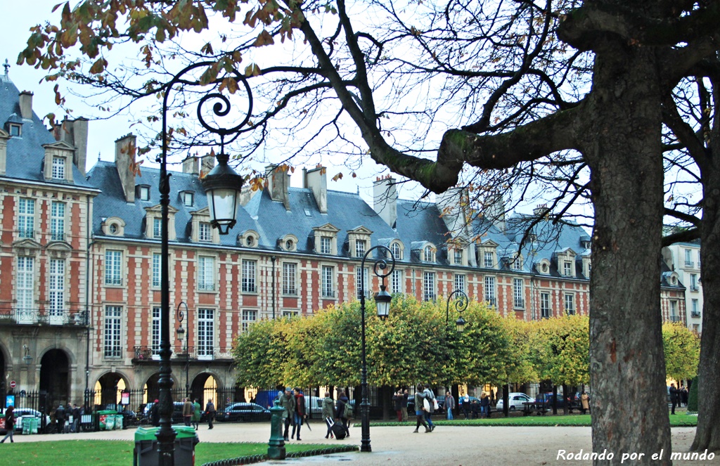 Le Marais - Place des Vosges