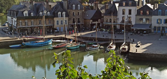 Auray