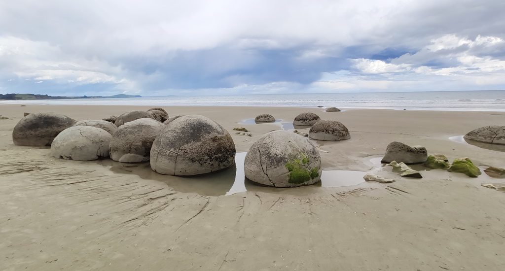 Moeraki Boulders