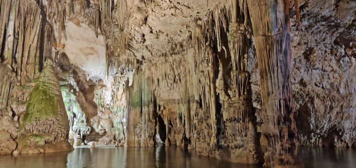 Gruta de Neptuno